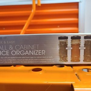 Cabinet organizer